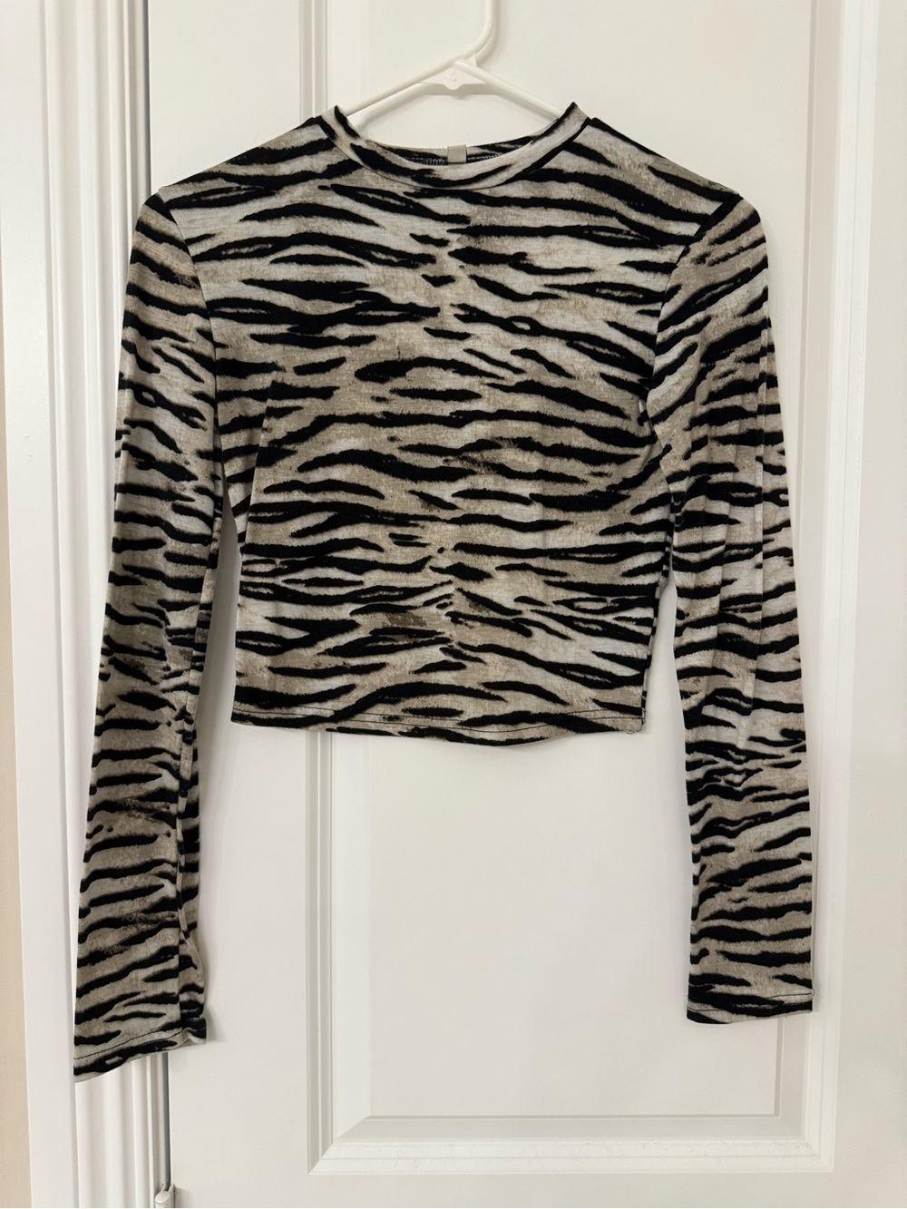 Tiger Print Long Sleeve Crop Top